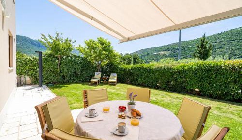 Two Bedroom Apartment with Terrace