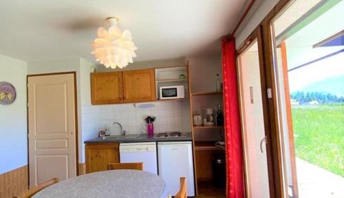 Apartment (6 Adults)