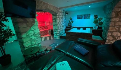 Suite Apartment