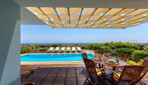 Villa with Sea View