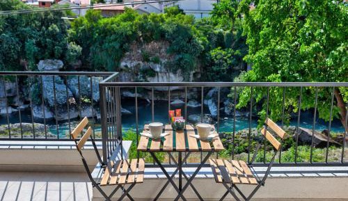 Deluxe Double Room with Balcony and Sea View