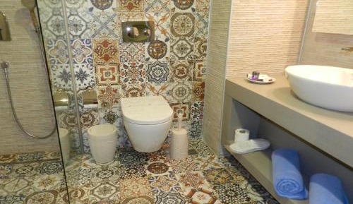 Deluxe Family Suite