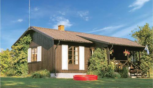 Two-Bedroom Holiday Home