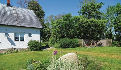 Three-Bedroom Holiday Home 