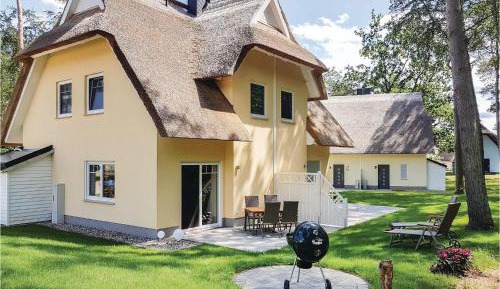 Two-Bedroom Holiday Home