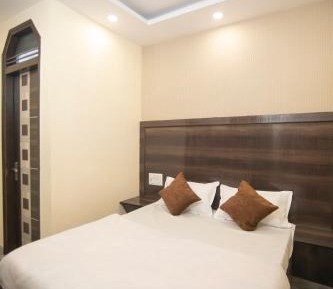 Deluxe Room - Non-View