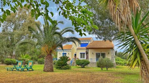 Villa - Beach Front