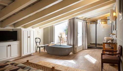 Suite with Terrace