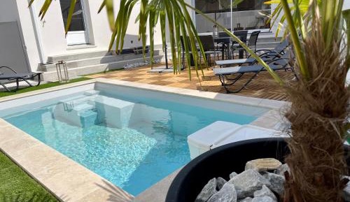 Apartment with Terrace
