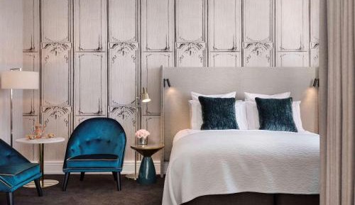 Luxury King Room with City View