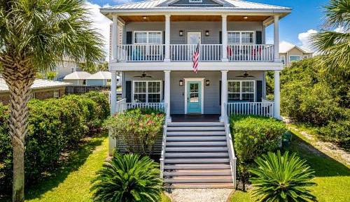 Four bedroom holiday home 
