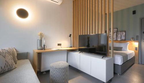 Studio with Balcony
