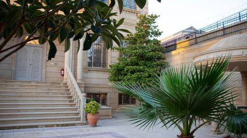 Villa with Garden View