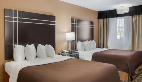 Queen Room with Two Queen Beds - Non-Smoking