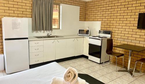 One-Bedroom Apartment (Non Pet-Friendly)