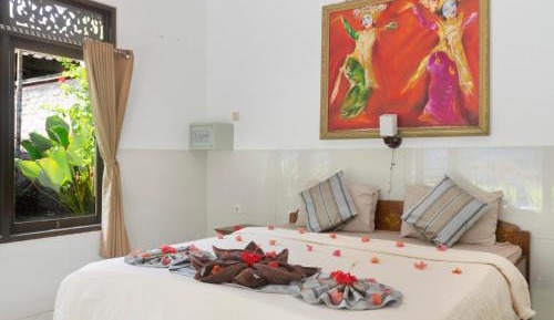 Double Room with Pool View