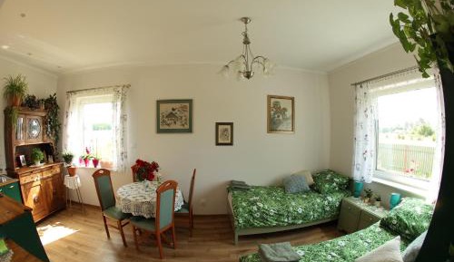 Apartment with Garden View