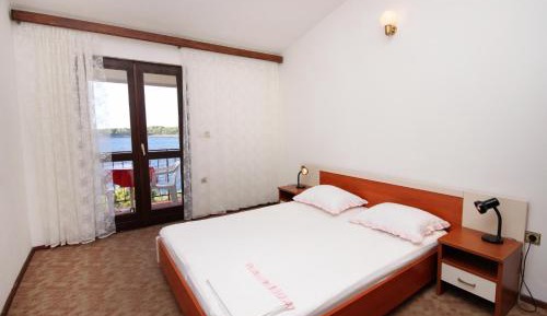 One-Bedroom Apartment with Balcony and Sea View