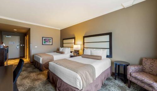 Queen Room with Two Queen Beds - Non-Smoking