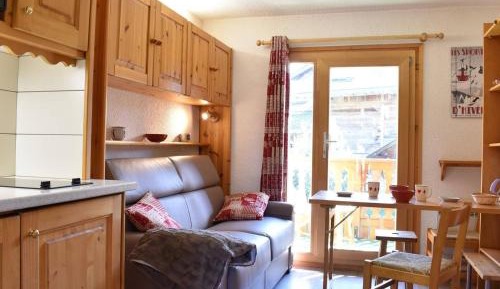 Apartment (3 Adults)