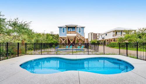Four bedroom holiday home 
