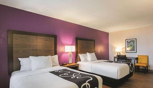 Two Double Beds - Non-Smoking