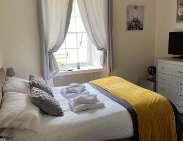 Double or Twin Room with Bathroom