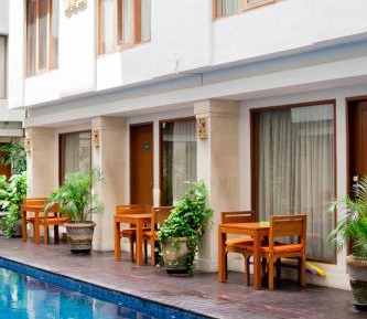 Deluxe Room With Pool Access