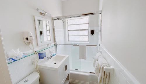 Premium Two Queen Studio with Balcony and Sofa Bed