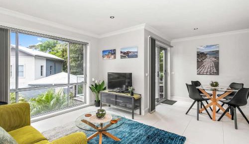 Apartment with Balcony