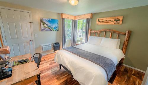 Queen Room