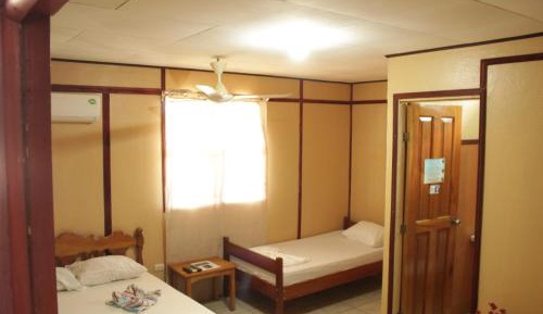 Mixed Dormitory Room