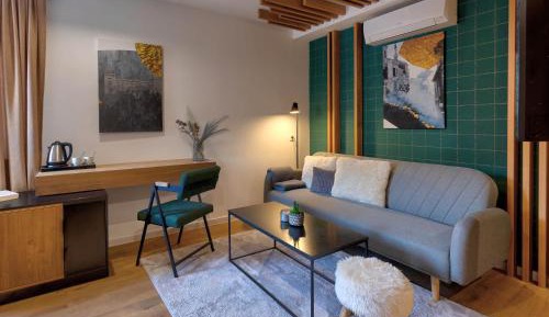 Superior Suite