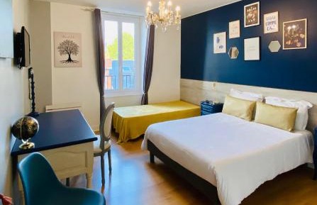 Triple Room