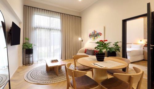 One Bedroom Suite