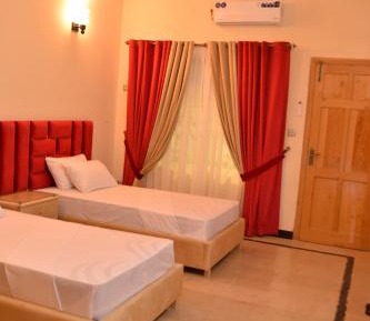 Large Twin Room