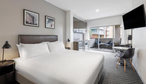 Premium King Room with Balcony