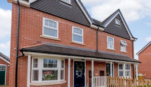 Three-Bedroom Holiday Home 