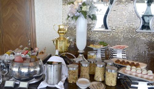 Celebrity Suite with Free Benefit