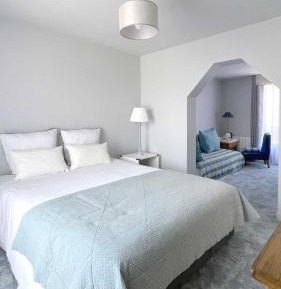 Standard Double Suite