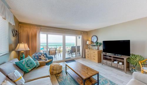 Two Bedroom Apartment 