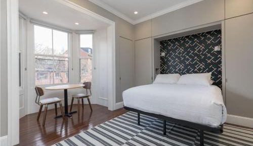 Studio Apartment (7)