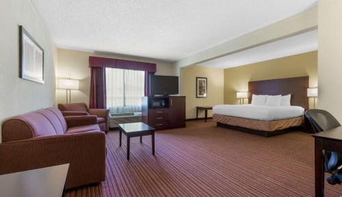 King Suite with Sofa Bed - Non Smoking