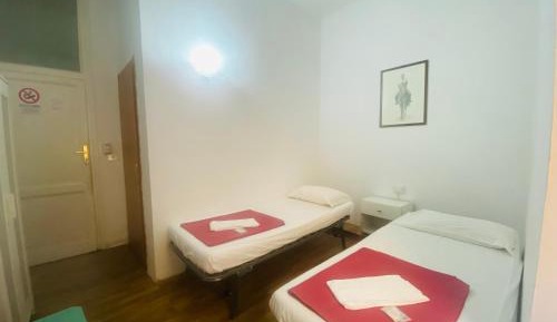 Mixed Dormitory Room