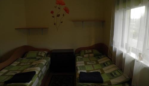 Double or Twin Room with Shared Kitchen