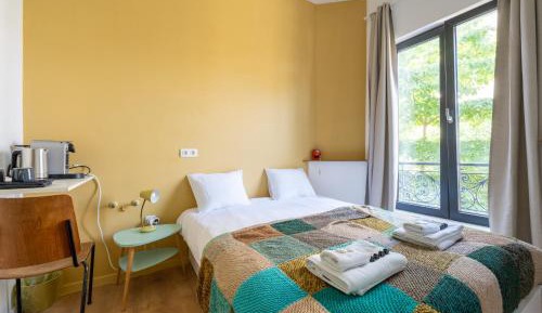 Queen Room