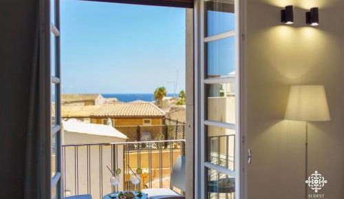 Studio with Sea View