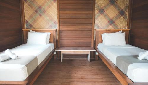 Standard Twin Room with Garden View