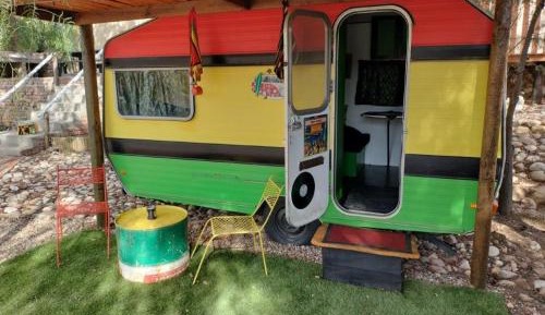 Basic Mobile Home 