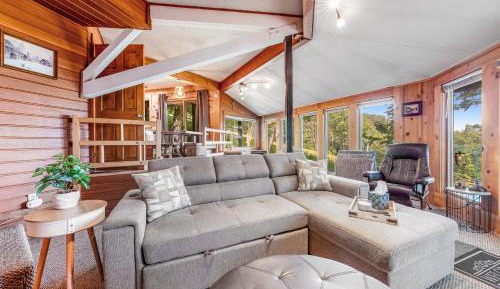 Two Bedroom Holiday Home